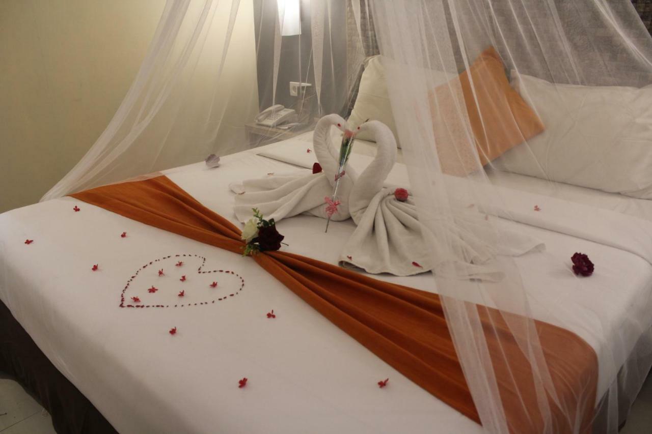 Greenotel Cilegon Exterior photo