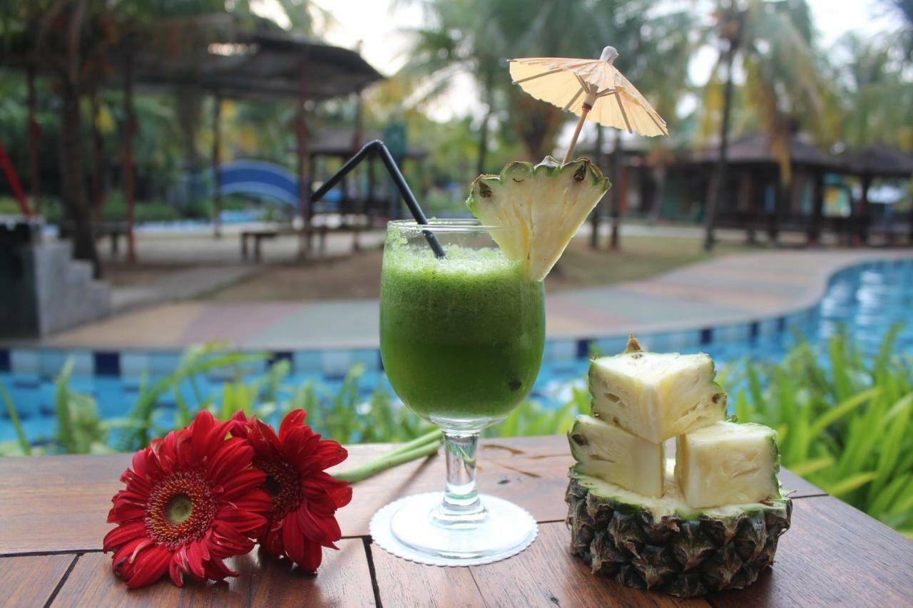 Greenotel Cilegon Exterior photo
